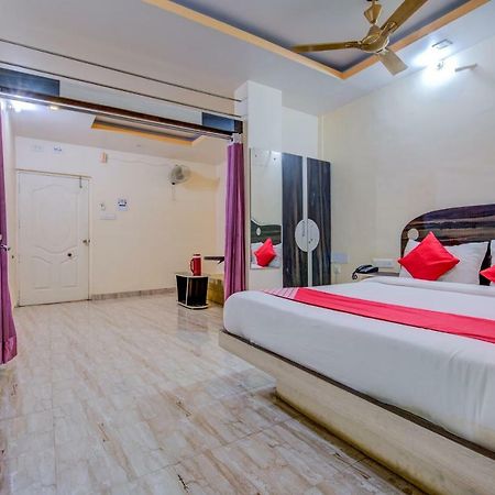 Oyo 18873 Hotel Comfort Деогарх Экстерьер фото