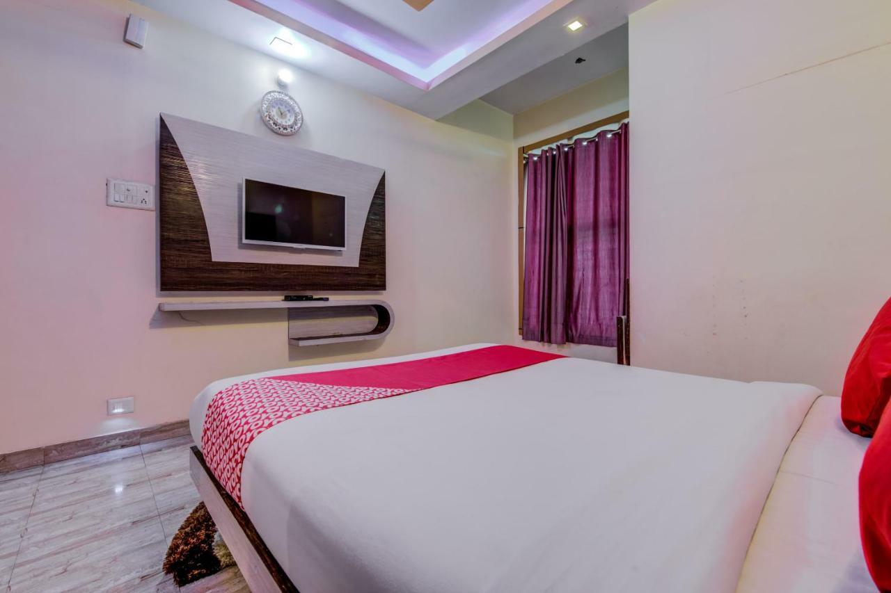 Oyo 18873 Hotel Comfort Деогарх Экстерьер фото