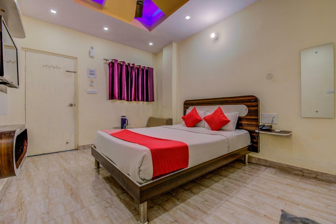 Oyo 18873 Hotel Comfort Деогарх Экстерьер фото